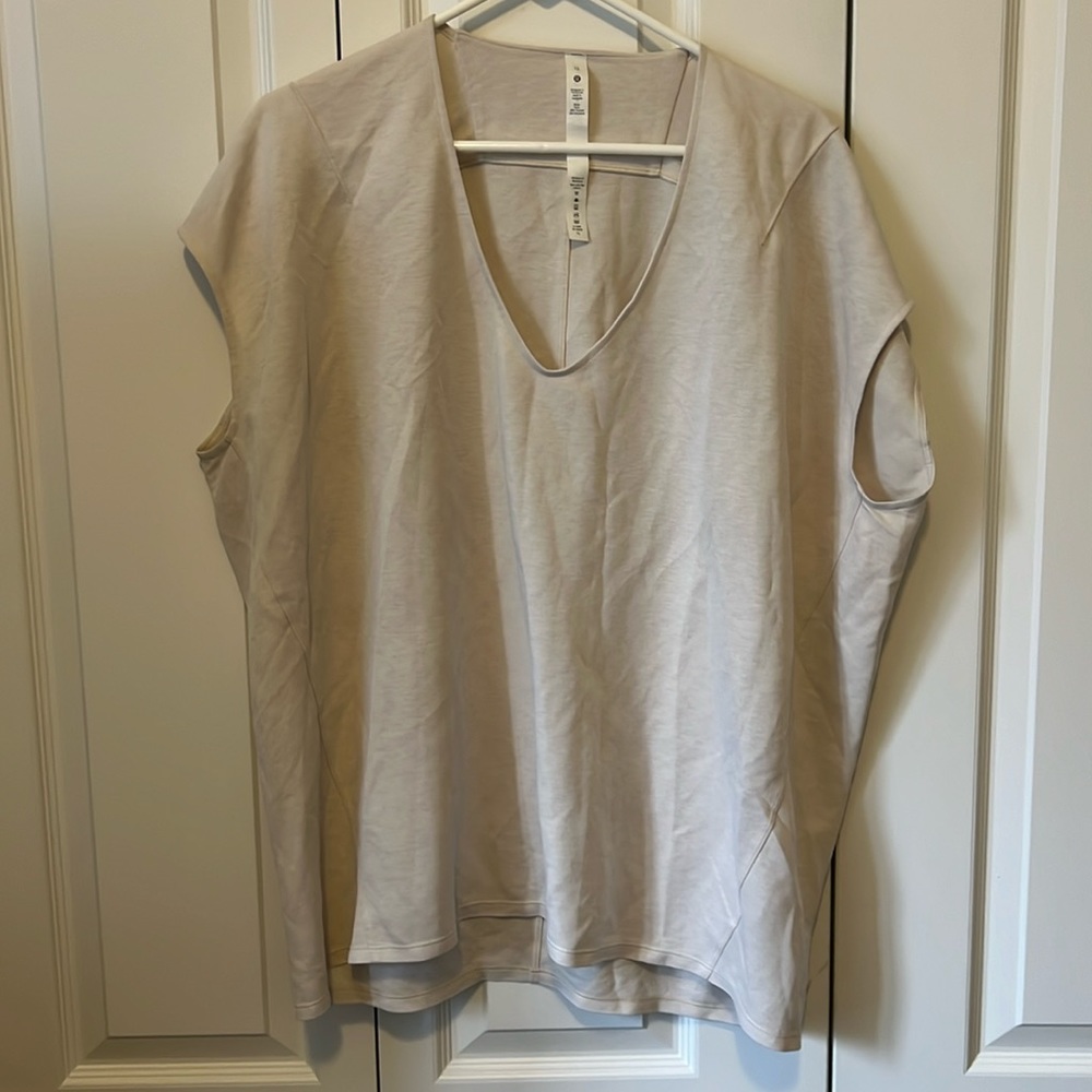 Lululemon Top size 12